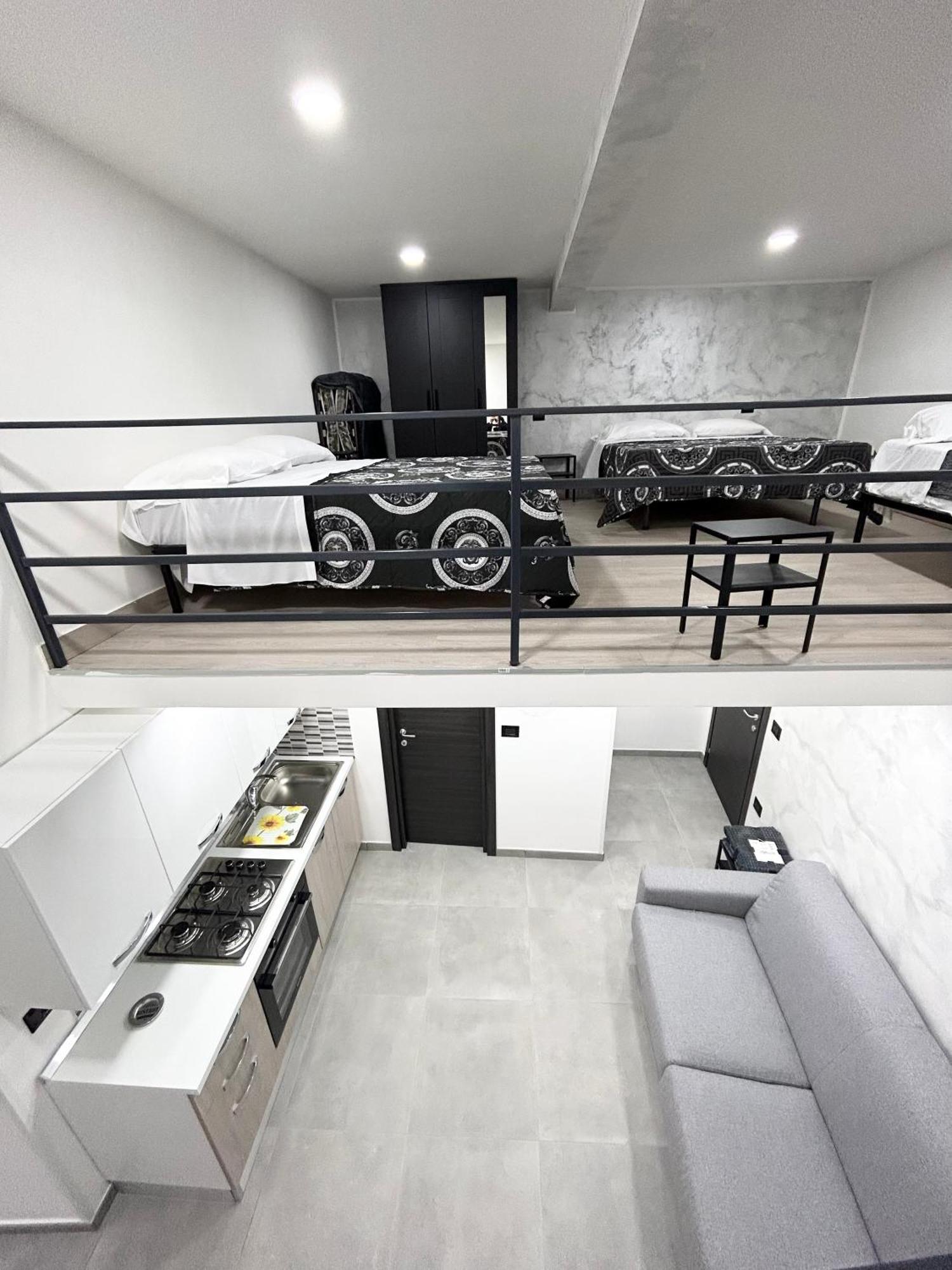 Luxury Home Valentino Неаполь Экстерьер фото