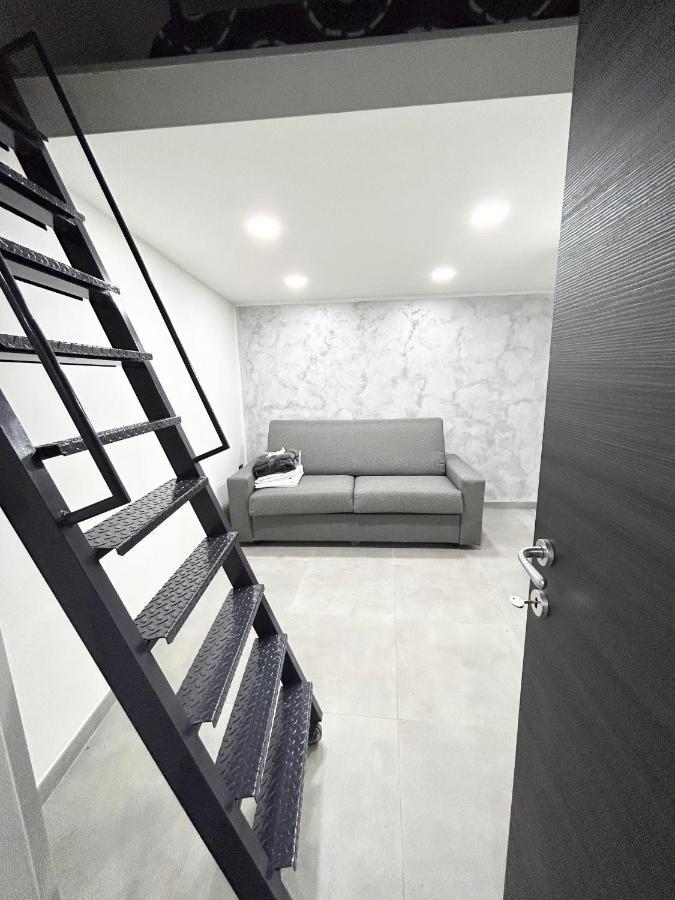 Luxury Home Valentino Неаполь Экстерьер фото