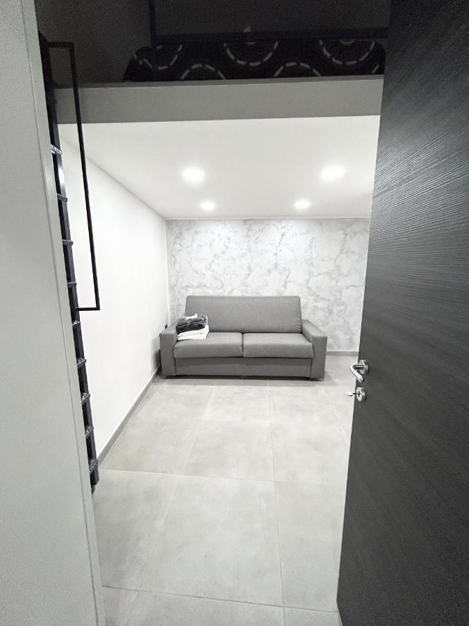 Luxury Home Valentino Неаполь Экстерьер фото